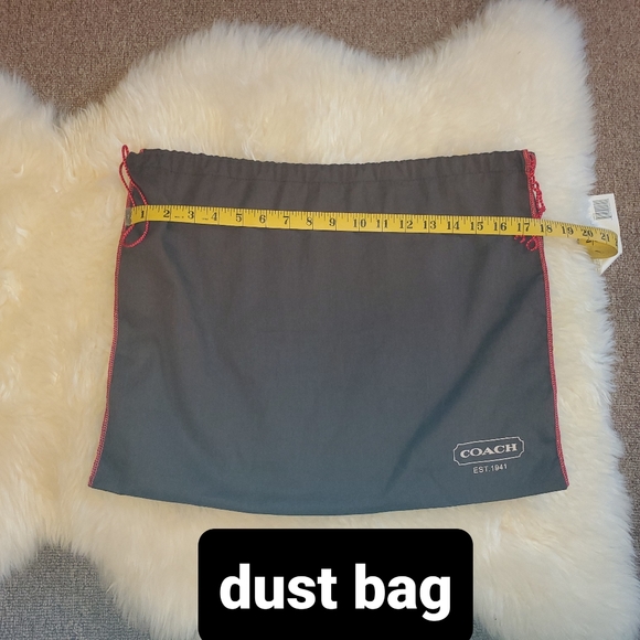 Vintage Coach Willis Purse - Picture 10 of 14